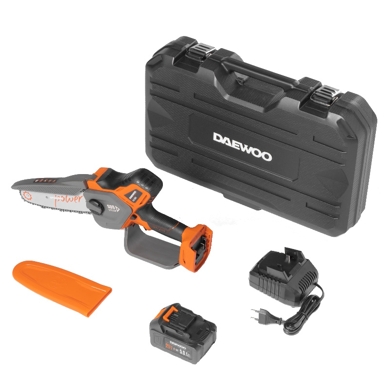 Аккумуляторная цепная пила 21В Daewoo DACS 821Li SET (шина 20 см, шаг цепи 1/4, 48 зв., ЗУ + АКБ Li-Ion, 21В, 5Ач)