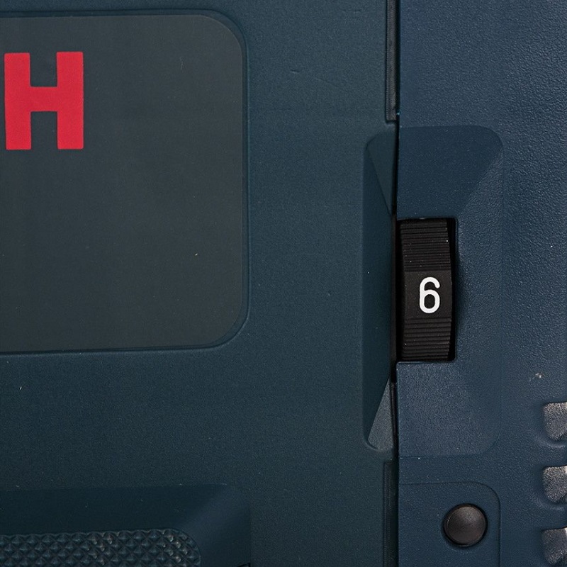 Перфоратор Bosch GBH 11DE  0.611.245.708 + GWS 7-125 УШМ 0.601.388.102 в кейсе, с защитной муфтой в Рыбинске