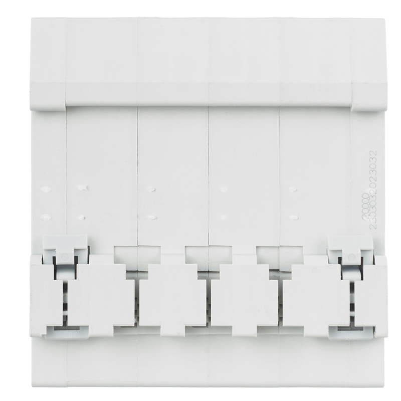 Дифференциальный автомат IEK KARAT АД14 4P MAD10-4-032-C-030, 32А, 30мА, тип AC в Туле