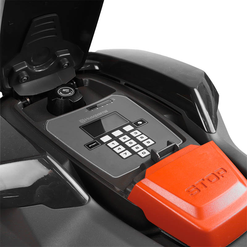 Самоходная газонокосилка-робот Husqvarna AM105 9676454-11 (напряжение аккумулятора 18.5В, ЗУ) в Переславле