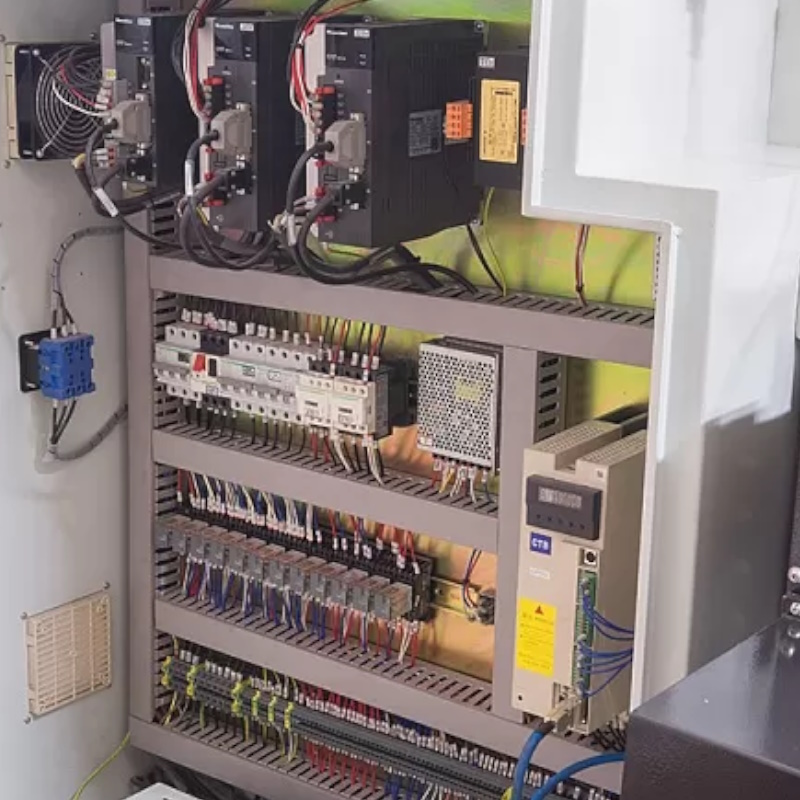 Инструментальный фрезерный станок Stalex WFM 750 Servo в Костроме