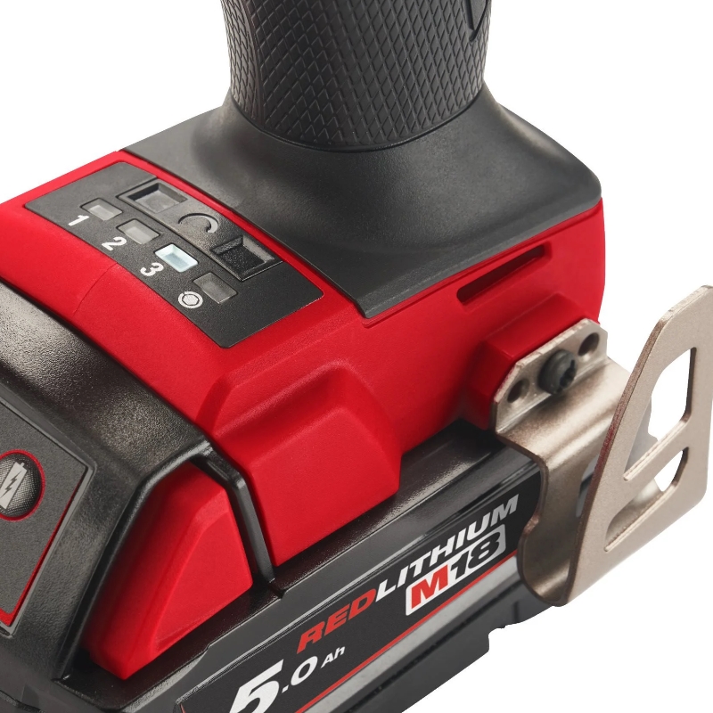 Гайковерт аккумуляторный Milwaukee М18 FMTIW2F12-502X 4933478450