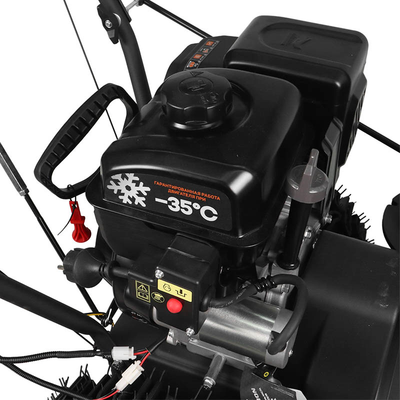 Колесный бензиновый снегоуборщик Patriot 785E PRO (ширина захвата 61 см, мощность 7.8 л.с., вес 71 кг)