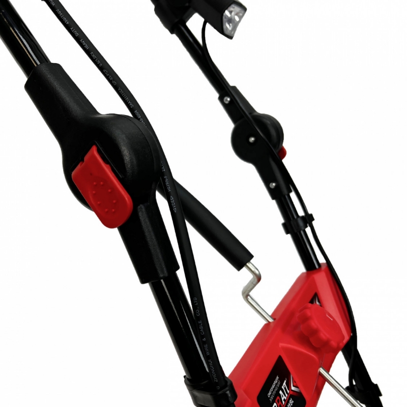 Снегоуборщик электрический Brait BST-2200YBL 05.03.004.089, 2200Вт, 230В, 50Гц.. ширина захвата 46см., высота 20см, выброс 3-6 м, фара в Угличе
