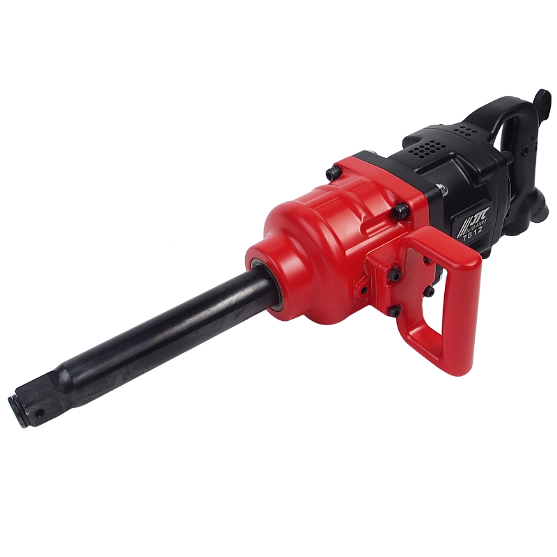 Пневмогайковерт ударный JTC JTC-7812 1 3390 Nm 90PSI 3800обмин длина шпинделя 228мм расход воздуха 351 Lmin общая длина 612мм 69714₽