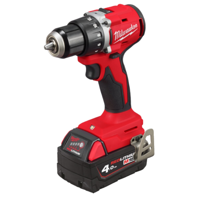 Аккумуляторная дрель-шуруповерт Milwaukee M18 BLDDRC-402C 4933492834 в Муроме