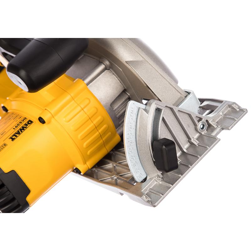 Аккумуляторная циркулярная пила DeWalt DCS391N, без аккумулятора и ЗУ в Кинешме