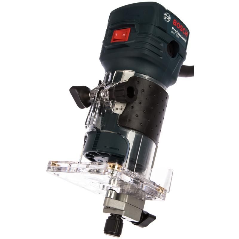 Электрический фрезер Bosch GKF 550 06016A0020 в Угличе