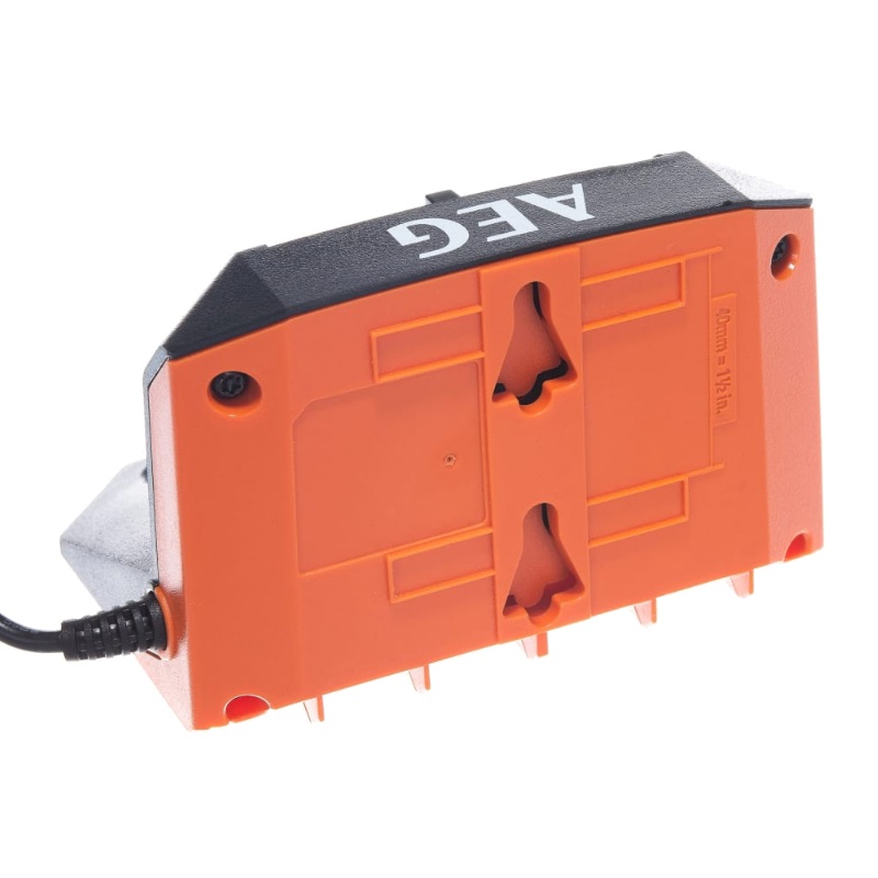 Набор зарядное устройство + аккумулятор AEG SETL1840S 4935478933 в Твери