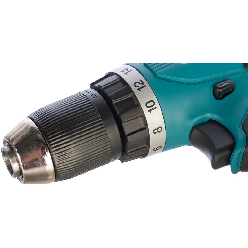 Аккумуляторная дрель-шуруповерт Makita DF457DWLE, с фонарем в Кинешме