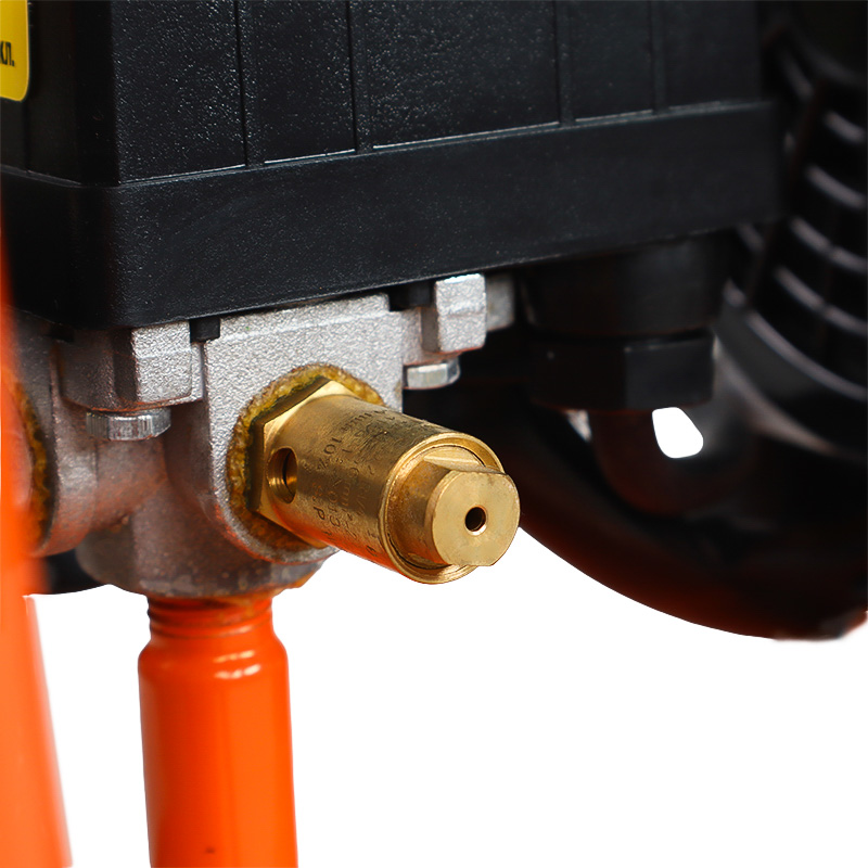 Компрессор с прямой передачей безмасляный Кратон AC-180-24-OFS