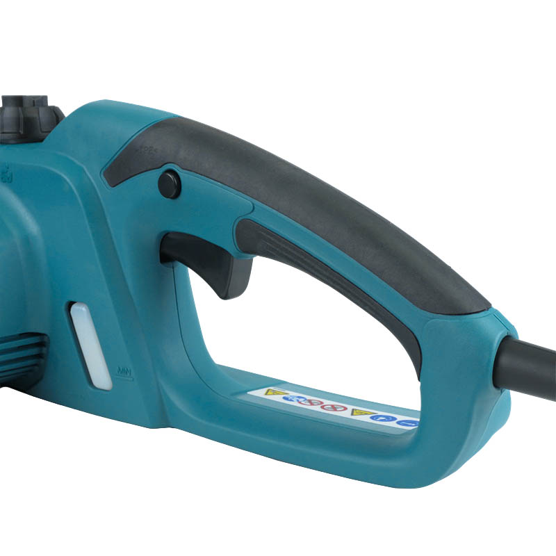 Электрическая цепная пила Makita UC4041A (1800 вт, шина 16 дюймов, скорость цепи 14.5 м/с, вес 4.7 кг) во Владимире