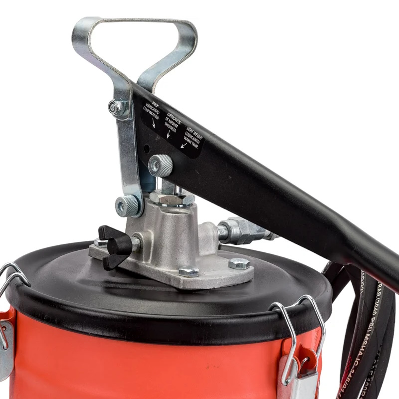 Ручной солидолонагнетатель Petropump PP210023, с емкостью 10 кг, 275 бар