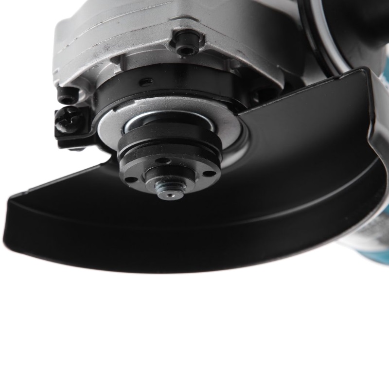 Угловая шлифмашина (болгарка) Makita GA7030SF01, 180 мм, 2400 Вт, плавный пуск в Рыбинске
