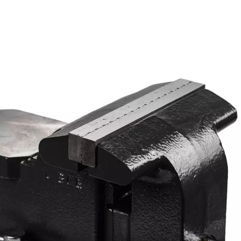 Тиски слесарные, усиленные Runtec TECHNIC RT-ST6T, 150 мм в Ярославле