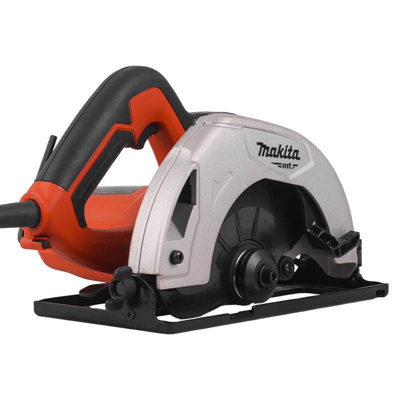 Дисковая пила Makita M5802 (глубина пропила под углом 90° 68 мм) в Костроме
