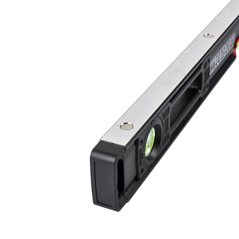 Уровень пузырьковый Elitech HD 320303 207200, 80см, 3 глазка в Рыбинске