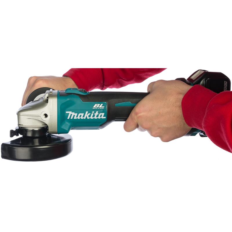 Угловая шлифмашина (болгарка) аккумуляторная Makita DGA504RME, 125 мм, 18 В, плавный пуск, в кейсе
