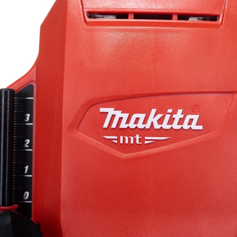 Фрезер Makita M3601 (900 Вт, 27000 об/м, ход 35 мм, цанга 6\8 мм) в Иваново