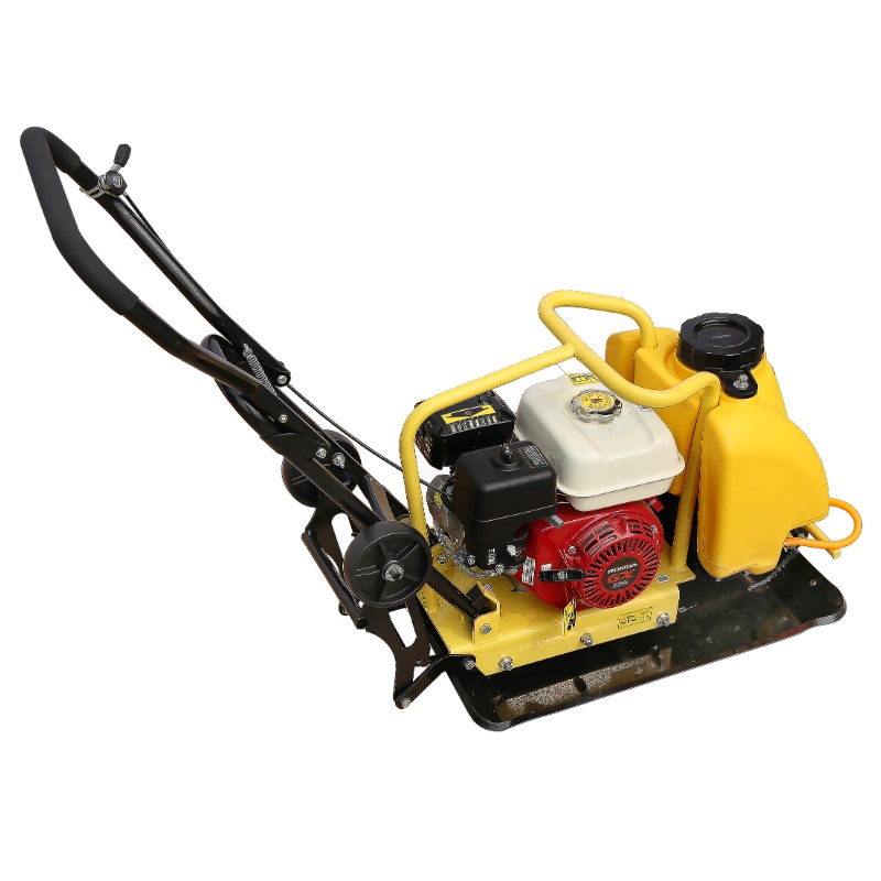 Виброплита бензиновая Hanskonner HPC90W Honda GX160, коврик, колеса в Нижнем Новгороде