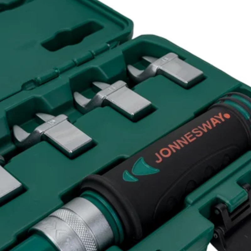Динамометрический ключ Jonnesway T30200NS, 1/2" DR, со сменными рожковыми насадками 13-30 мм и приводом, 40-200 Нм в Твери
