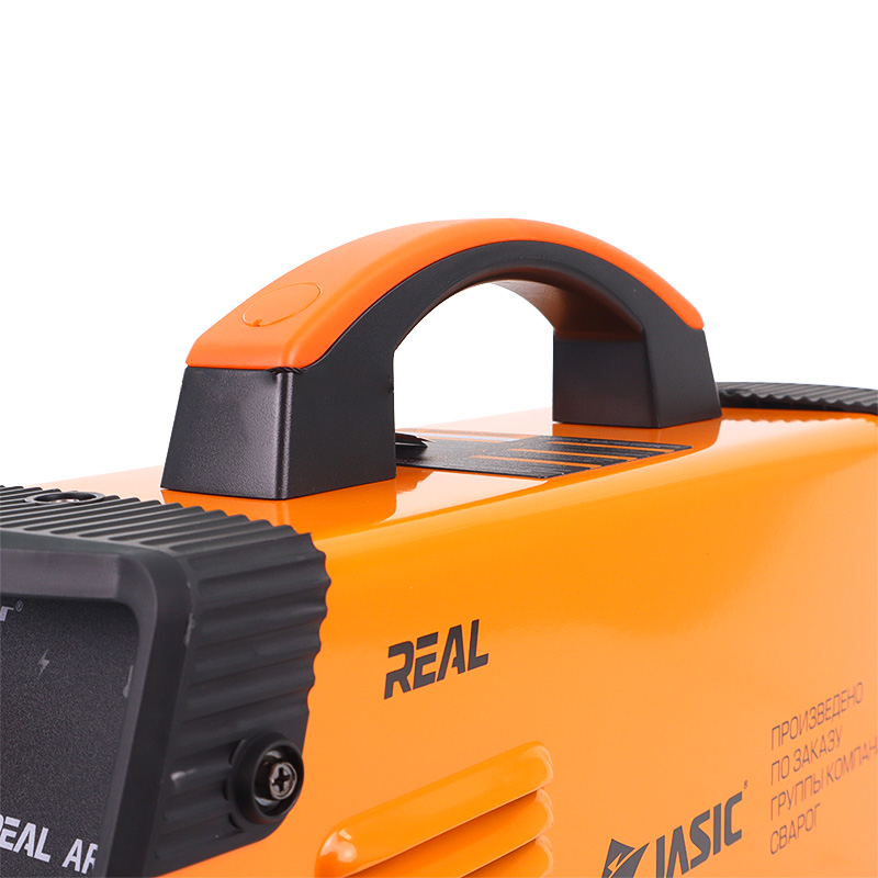 Инверторный сварочный аппарат Сварог Real ARC 220 Z243N