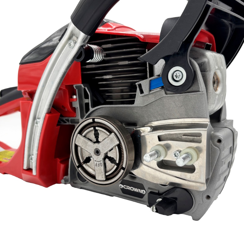 Пила цепная бензиновая Crown CT20198-16, 40.2 см3, шина 16”, цепь 3/8"-0,050"/1,3мм, 56з , AVS в Коврове