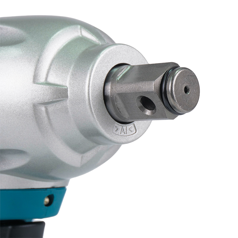 Гайковерт аккумуляторный Makita DTW190RME (ударный, размер патрона 1/2", число оборотов 2300 об/мин) в Череповце