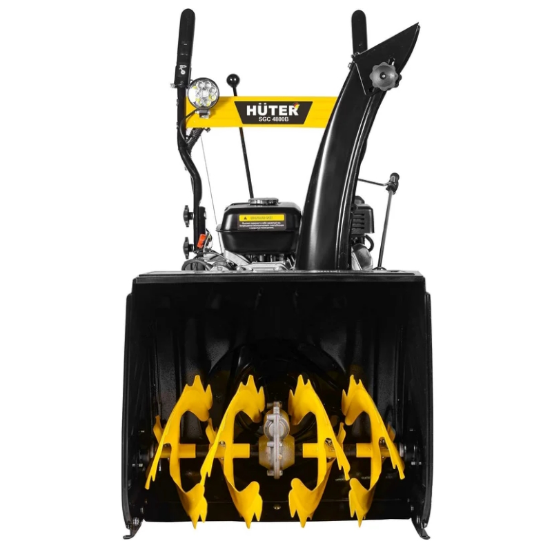 Бензиновый снегоуборщик Huter SGC 4800B 70/7/2 (мощность двигателя 7 л. с., ширина захвата 56 см, электрозапуск)