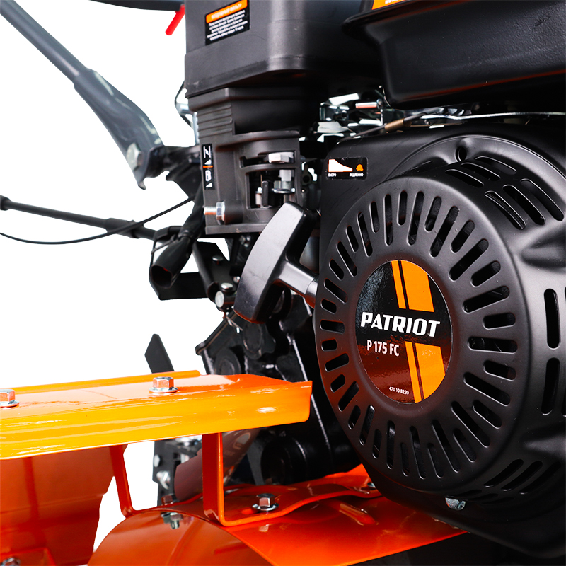 Мотоблок Patriot УРАЛ М высокоскоростной (цепной редуктор, колеса EXTREME 440107007, реверс)