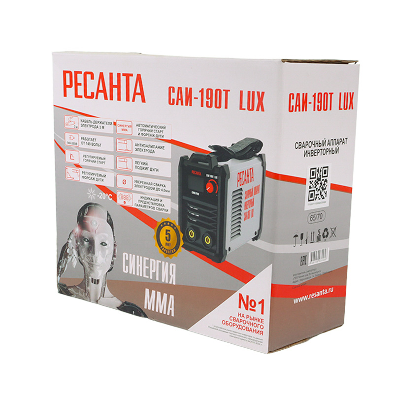 Сварочный инвертор Ресанта САИ-190T Lux, ток 190 А, вес 3,3кг