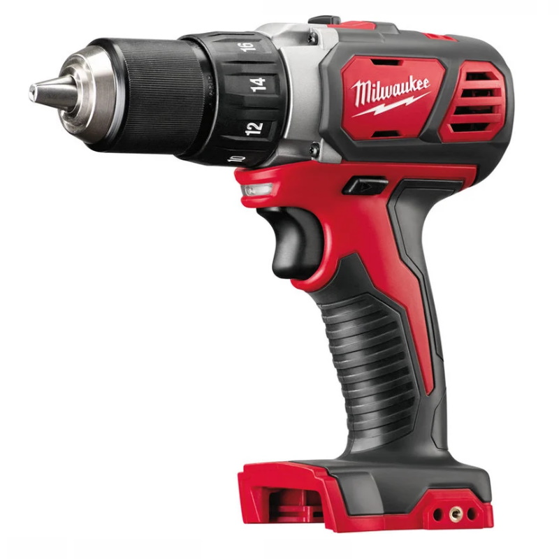 Аккумуляторная дрель-шуруповерт Milwaukee M18 BDD-0 4933443530 в Муроме