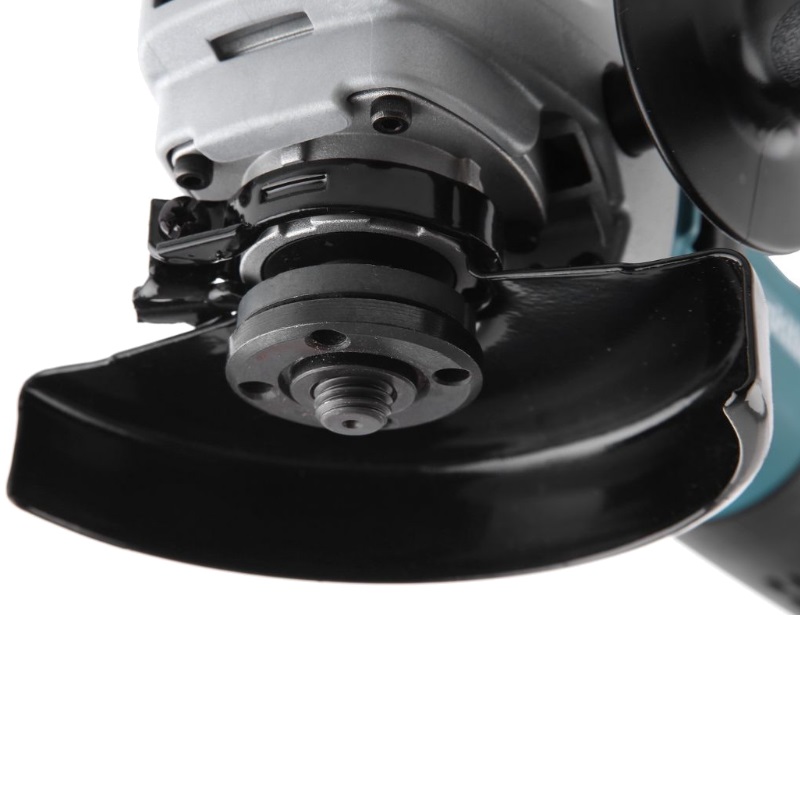 Угловая шлифмашина (болгарка) Makita 9565CVL, 125 мм, 1400 Вт, плавный пуск, регулировка оборотов в Кинешме