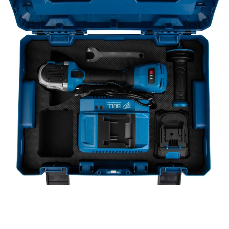 Угловая шлифмашина (болгарка) аккумуляторная Bull CSG 1812-1 SR Xcase XLTpro 1333997, 125 мм, 18 В, плавный пуск, регулировка оборотов в Иваново