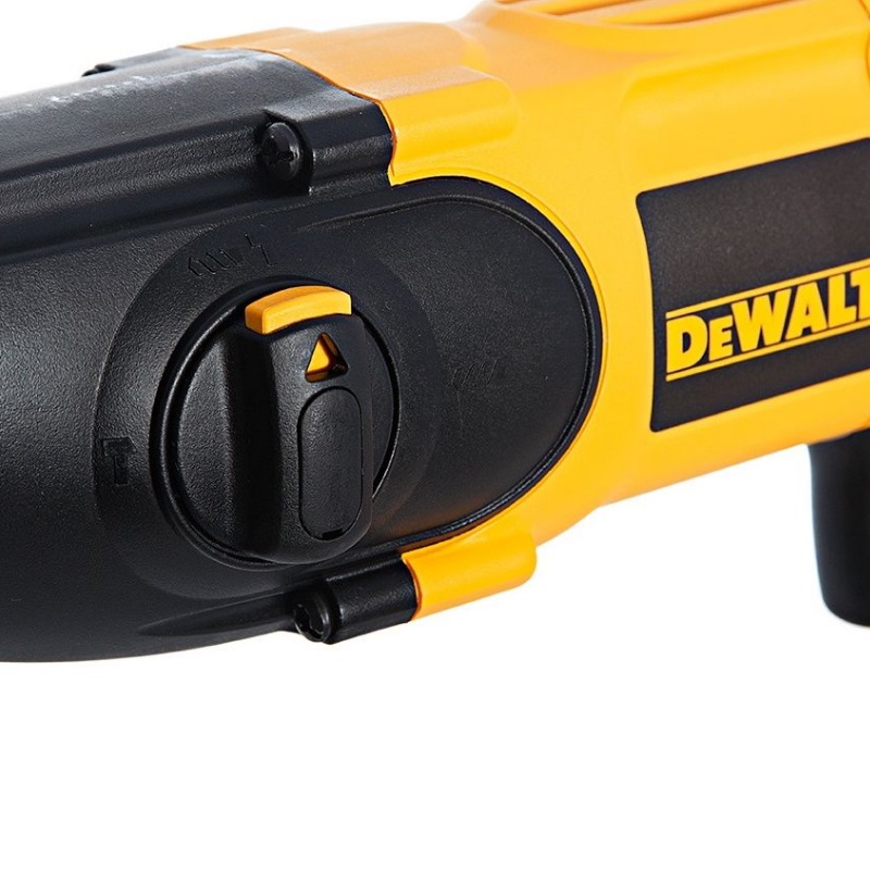 Перфоратор DeWalt D 25013 KV в кейсе, с защитной муфтой, с виброзащитой в Переславле