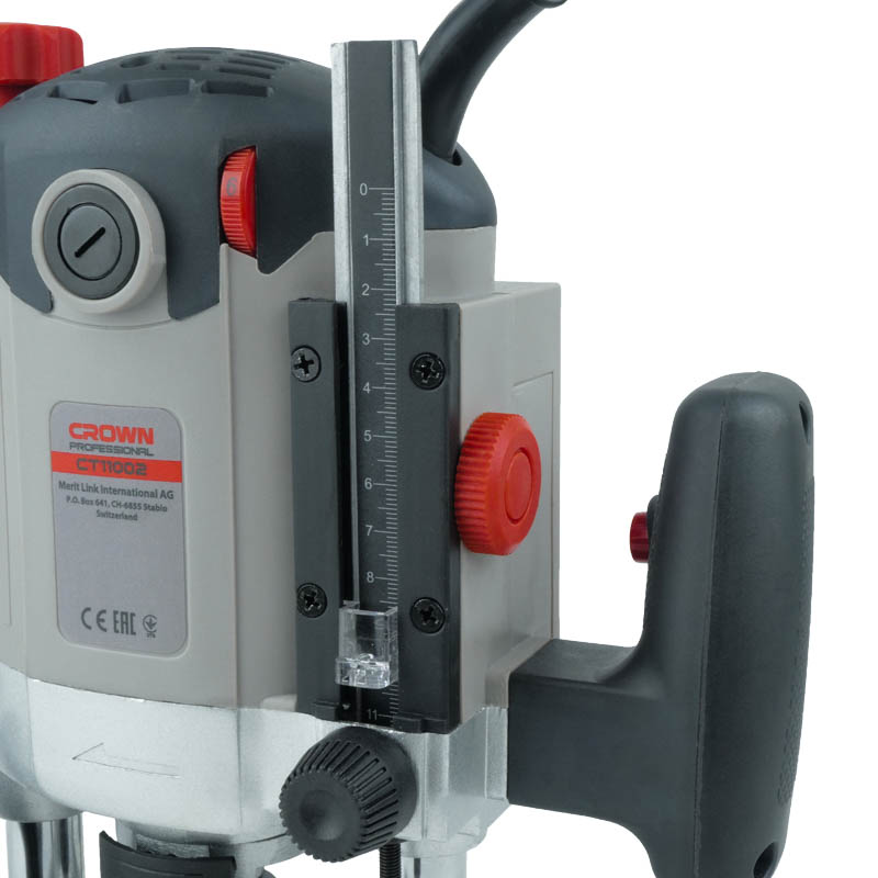 Фрезер Crown CT11002