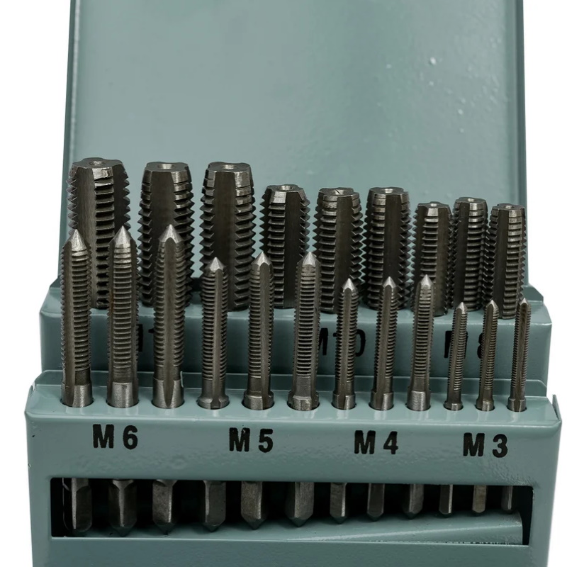 Метчики Fit 70801, Профи, легированная сталь, 21 шт., М3-М12, металлический кейс в Коврове