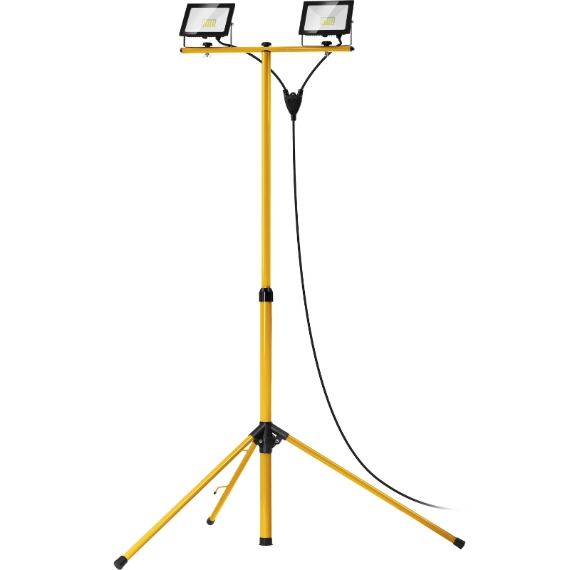 Прожекторы светодиодные на штативе Stayer 56925-2-50, 2х50Вт, 6500К, IP65, 1.6м, LED-MAX в Переславле