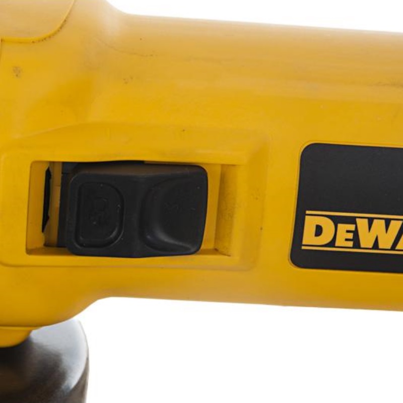 Угловая шлифмашина (болгарка) DeWalt D28135, 125 мм, 1400 Вт