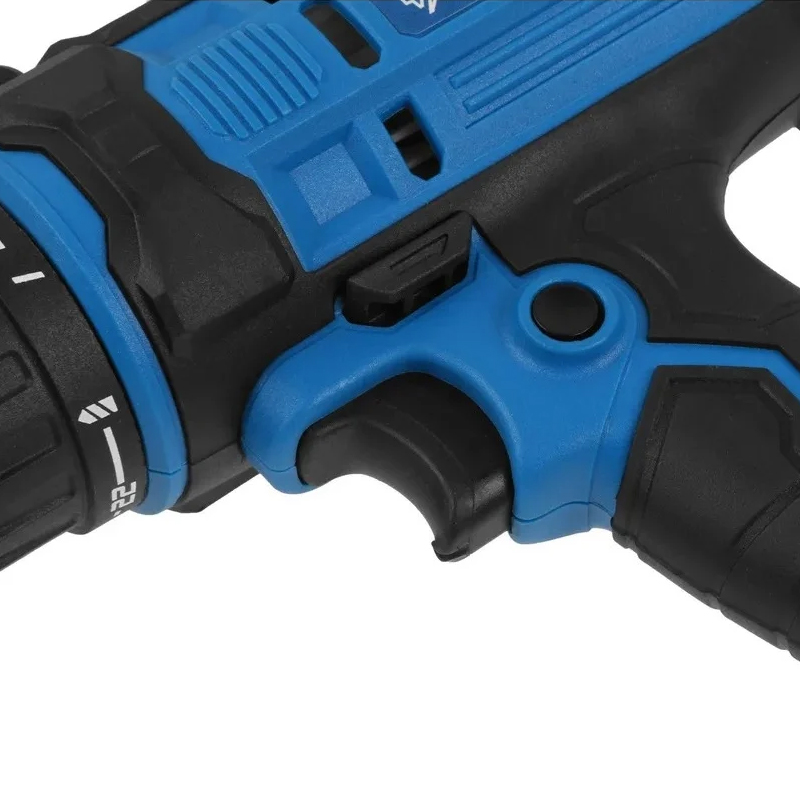 Дрель-шуруповерт Bull CDR 1340 1333409 320 Вт 41 Нм