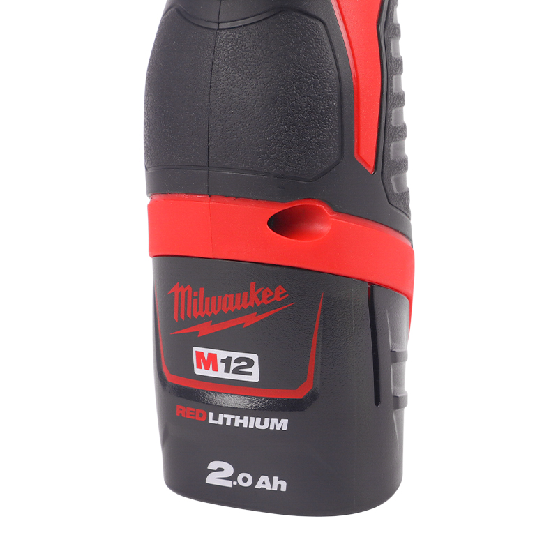Аккумуляторная дрель-шуруповерт Milwaukee M12 BDD-202С 4933441915 в Переславле