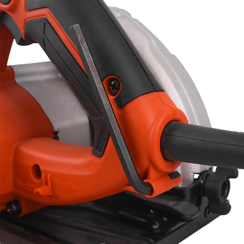 Дисковая пила Makita M5802 (глубина пропила под углом 90° 68 мм) в Костроме