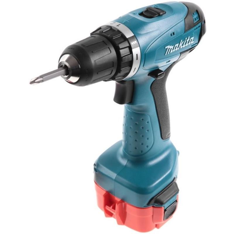 Аккумуляторная дрель-шуруповерт Makita 6271DWALE в Туле