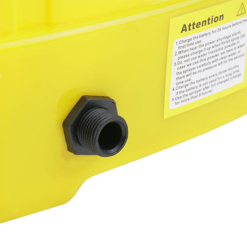 Аккумуляторный садовый опрыскиватель для участка Deko DKSP12 065-0951 (12V, расход жидкости 3 л/мин) в Иваново