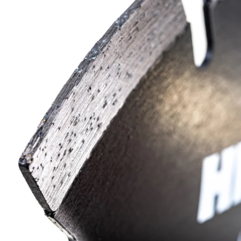 Диск алмазный отрезной Hilberg Hard Materials Лазер асфальт HM305, 230*22.23  в Иваново