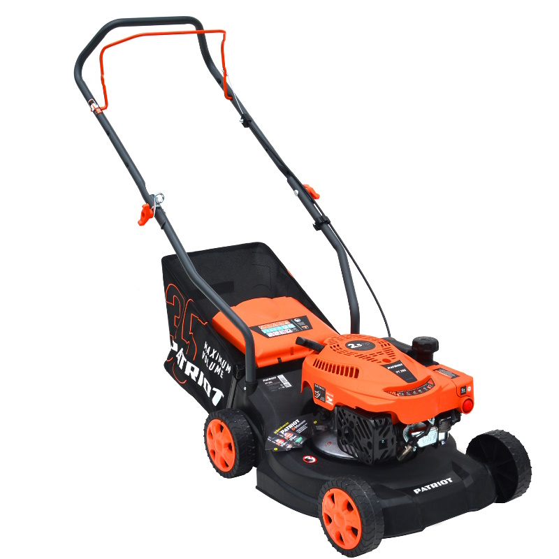 Газонокосилка бензиновая Patriot PT390 512109390 39см травосборник 35л 15690₽