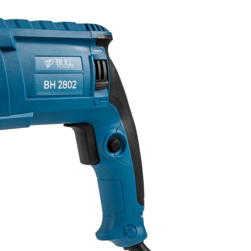 Перфоратор Bull BH 2802 1329815 в кейсе в Рыбинске