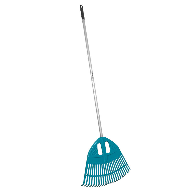 Веерные пластиковые грабли Grinda PROLine PP-23X 421811 (23 зубца, длина 1680 мм, легкие)