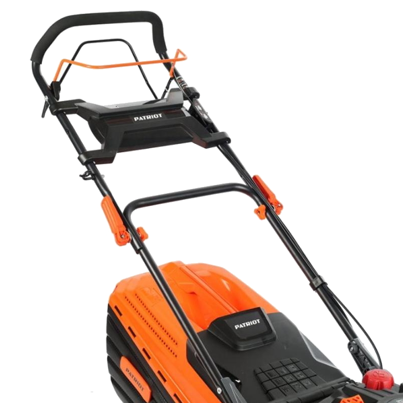 Газонокосилка бензиновая Patriot PT 53 LSi Premium, 6,5 л.с., ширина скашивания 52 см, самоходная в Иваново