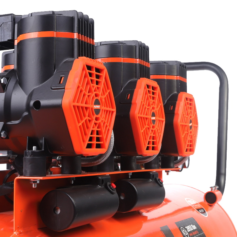 Компрессор поршневой безмасляный Patriot KDS 580 F100 526302499 580 лмин 285 кВт 8 бар 100 л 2800 обмин быстросъем елочка 14